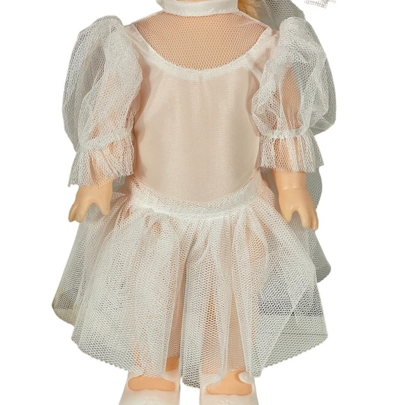 Vintage 1999 Russian Becha Blonde Blue Eye Plastic Doll With Box - Picture 4 of 13